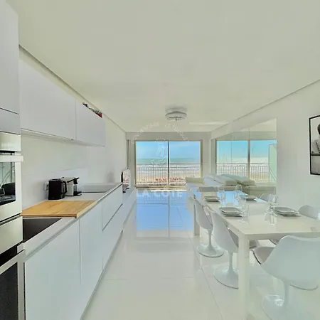 Esorsioul - Face Apartment *